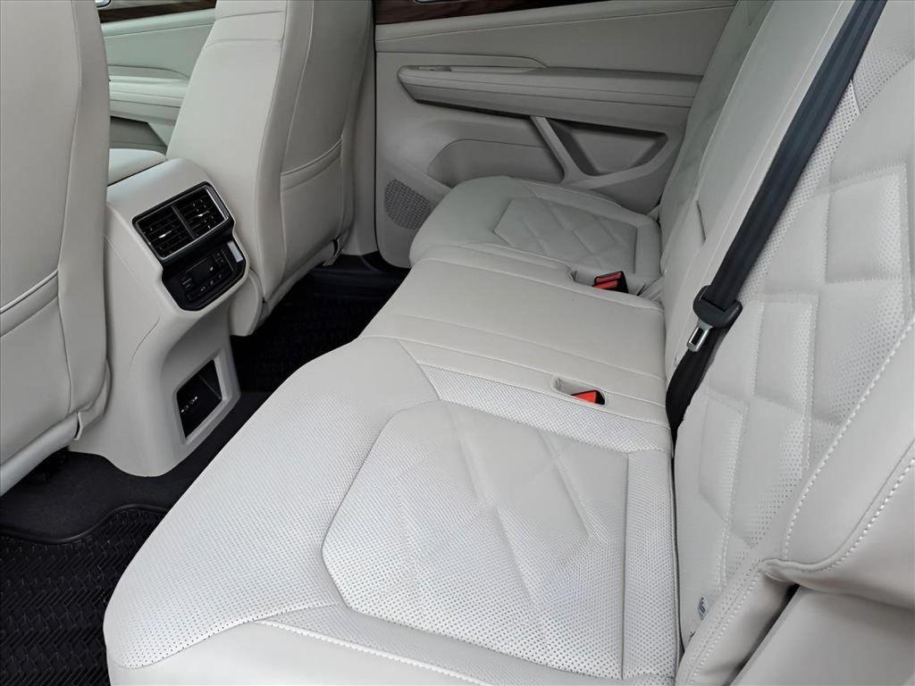 new 2026 Volkswagen Atlas car, priced at $42,637