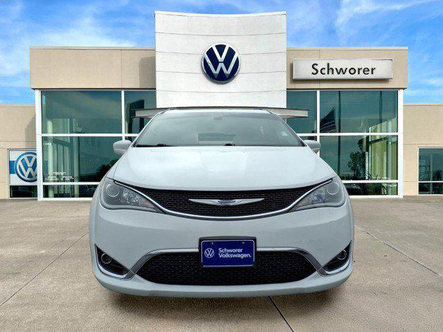 used 2019 Chrysler Pacifica car, priced at $15,380
