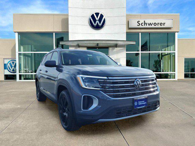 new 2026 Volkswagen Atlas car, priced at $50,081