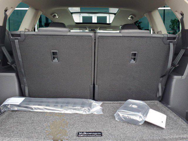 new 2026 Volkswagen Atlas car, priced at $48,459