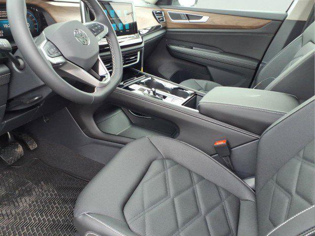 new 2026 Volkswagen Atlas car, priced at $48,459