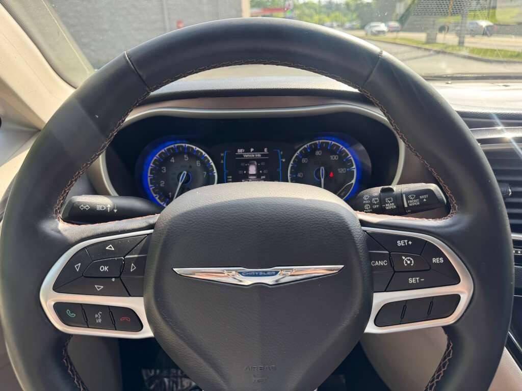 used 2017 Chrysler Pacifica car, priced at $11,500