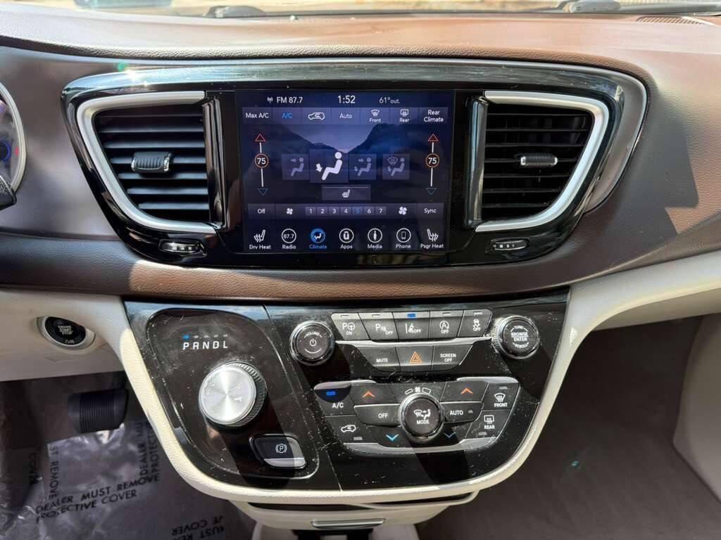 used 2018 Chrysler Pacifica car, priced at $12,500