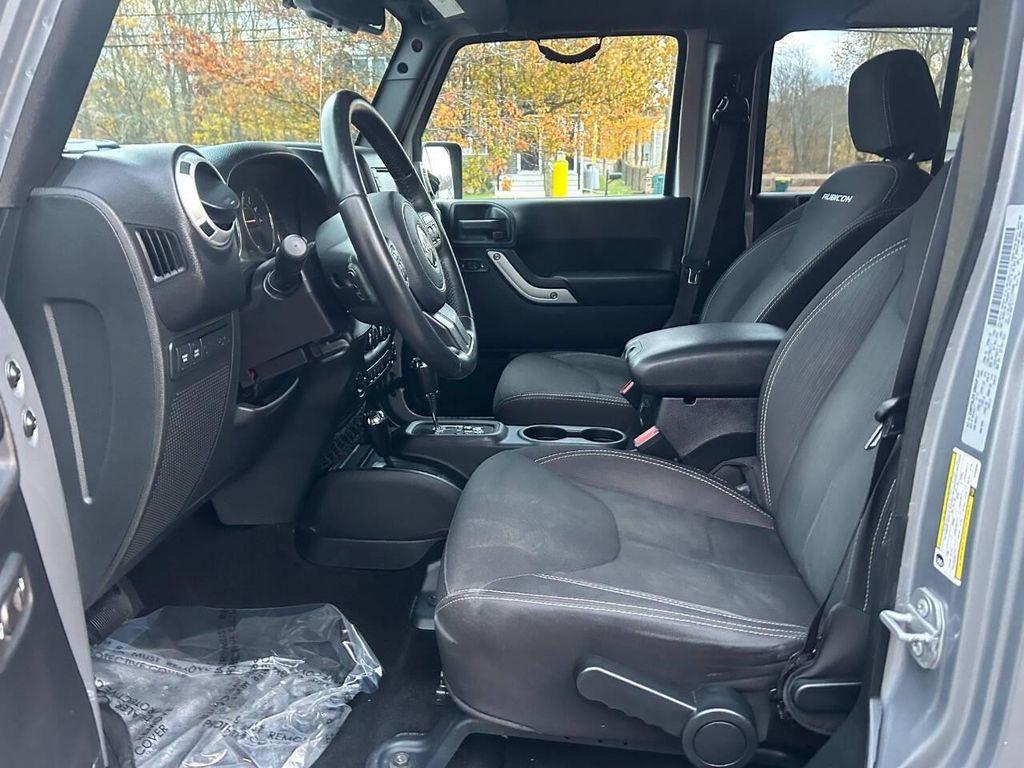 used 2015 Jeep Wrangler Unlimited car, priced at $18,300