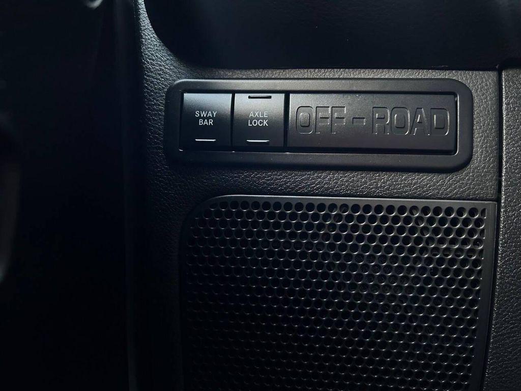 used 2015 Jeep Wrangler Unlimited car, priced at $18,300