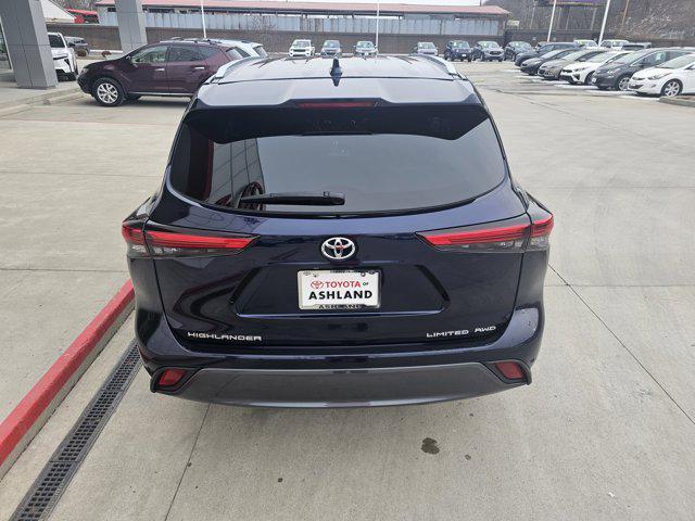 used 2021 Toyota Highlander car, priced at $33,990