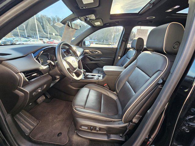 used 2023 Chevrolet Traverse car, priced at $33,990