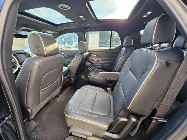 used 2023 Chevrolet Traverse car, priced at $33,990
