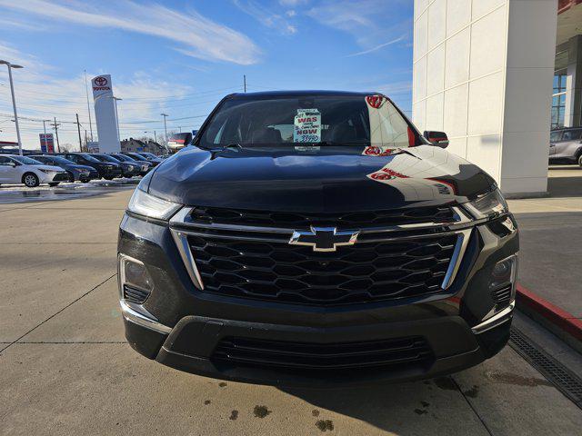 used 2023 Chevrolet Traverse car, priced at $33,990