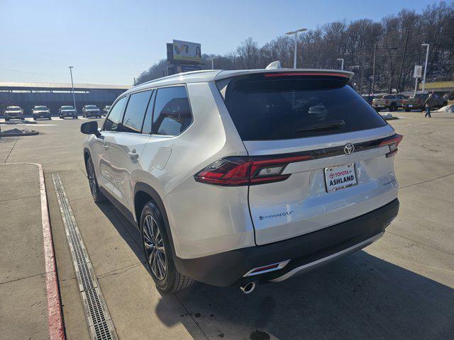 new 2026 Toyota Grand Highlander Hybrid car, priced at $62,003