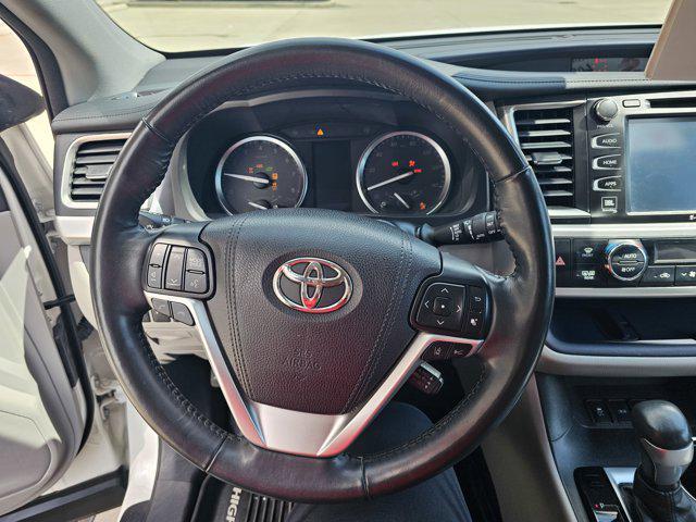 used 2018 Toyota Highlander car, priced at $30,990