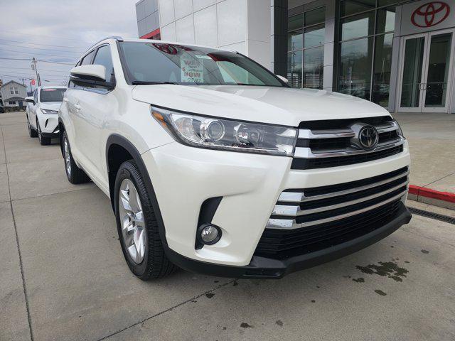 used 2018 Toyota Highlander car, priced at $27,182
