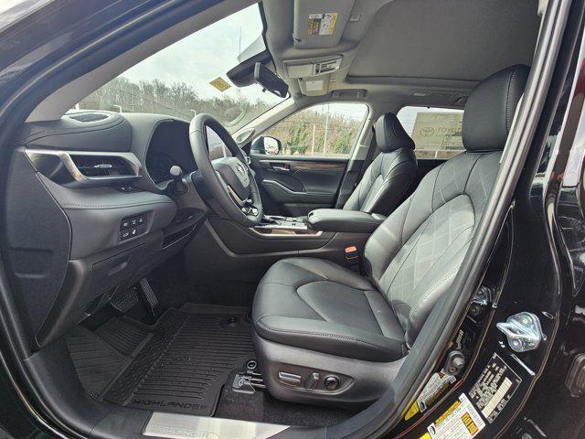 new 2026 Toyota Highlander Hybrid car, priced at $58,482