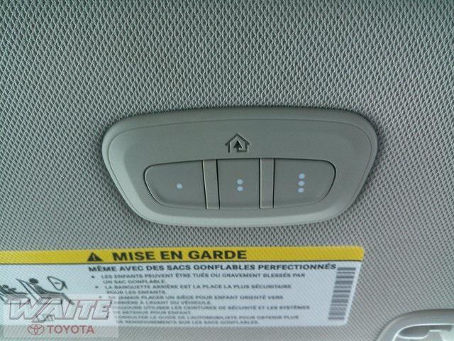 used 2022 Chrysler Pacifica car, priced at $20,900