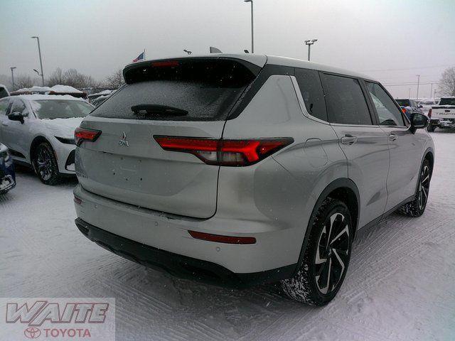 used 2022 Mitsubishi Outlander car, priced at $20,800