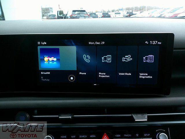 used 2025 Hyundai SANTA CRUZ car, priced at $27,900