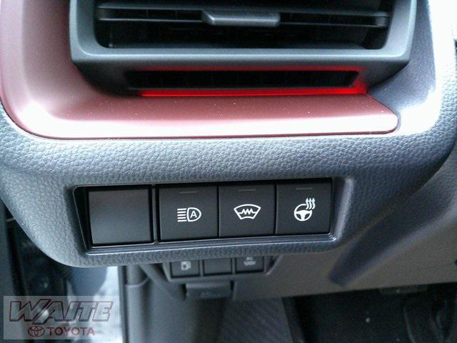 new 2026 Toyota Prius Plug-In Hybrid car, priced at $40,418