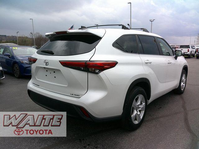 used 2023 Toyota Highlander car, priced at $33,500