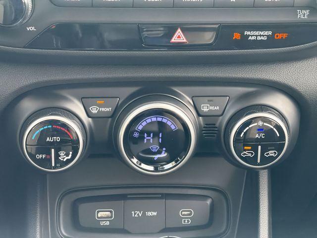 new 2025 Hyundai Venue car, priced at $23,899