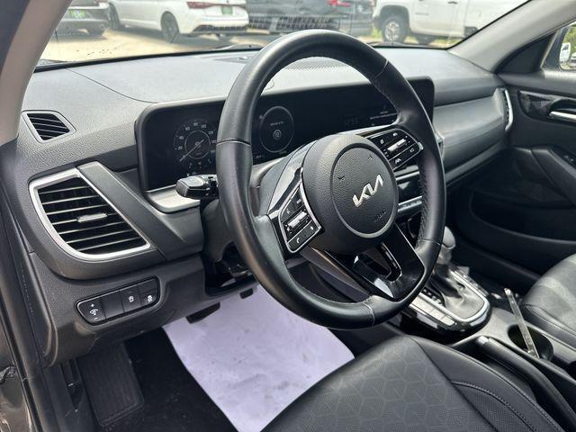 used 2024 Kia Seltos car, priced at $24,056