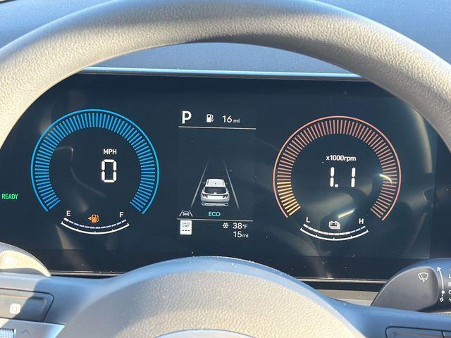 new 2026 Hyundai TUCSON Hybrid car, priced at $32,781