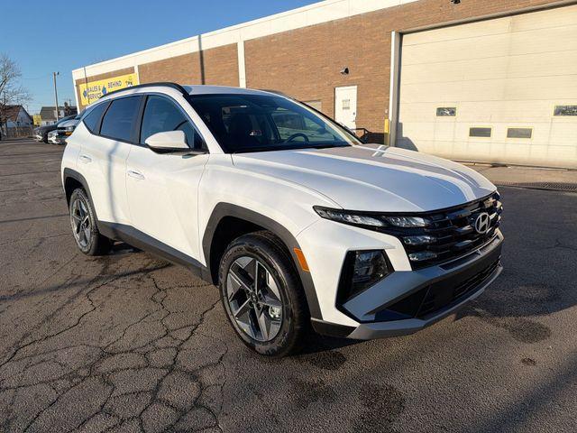 new 2026 Hyundai TUCSON Hybrid car, priced at $32,781