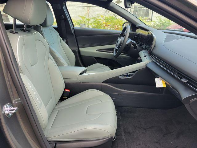 new 2025 Hyundai ELANTRA HEV car, priced at $31,052