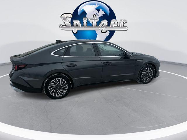 new 2026 Hyundai Sonata Hybrid car, priced at $33,250