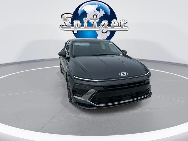 new 2026 Hyundai Sonata Hybrid car, priced at $33,250