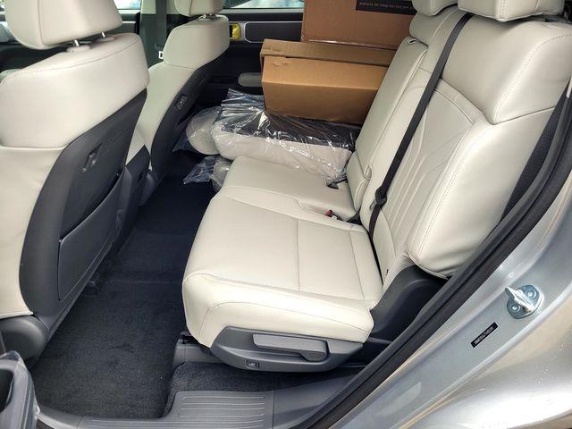 new 2026 Hyundai Santa Fe car, priced at $40,256