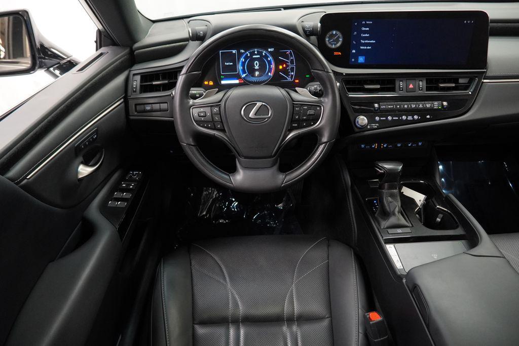 used 2023 Lexus ES 350 car, priced at $39,367