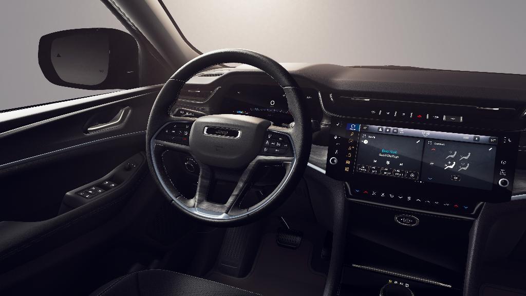 new 2026 Jeep Grand Cherokee car, priced at $48,425