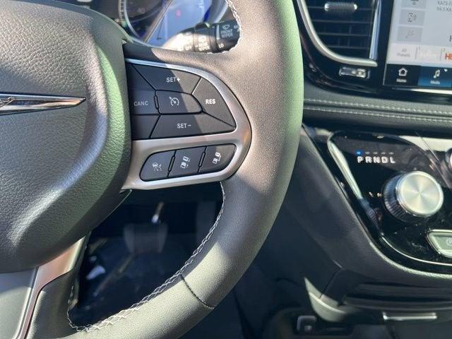 new 2026 Chrysler Pacifica car, priced at $43,415