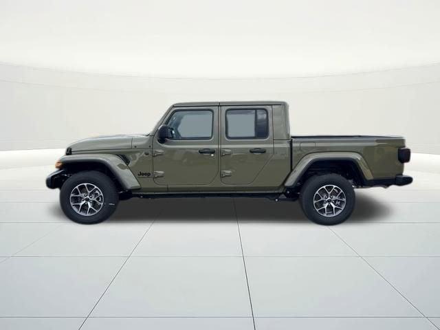 new 2025 Jeep Gladiator car, priced at $46,855