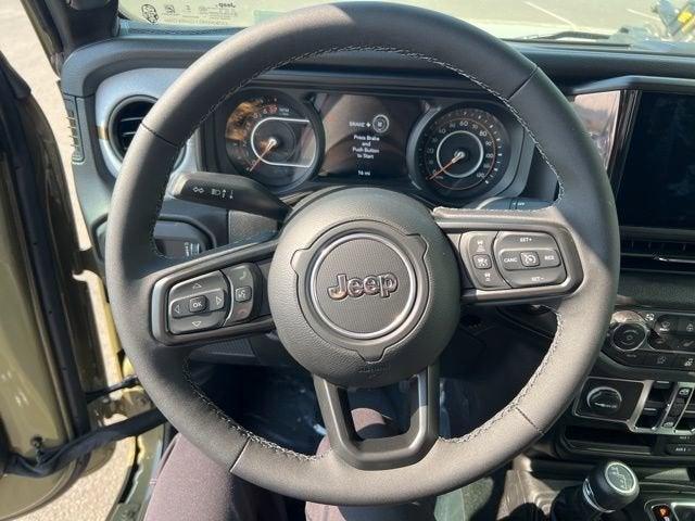 new 2025 Jeep Gladiator car, priced at $47,855