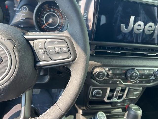 new 2025 Jeep Gladiator car, priced at $47,855