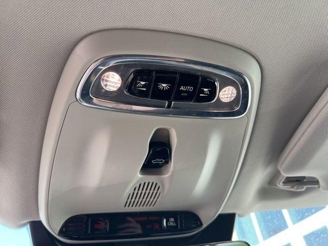 used 2021 Volvo XC90 car, priced at $29,517