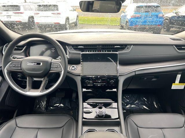 new 2025 Jeep Grand Cherokee car, priced at $49,485