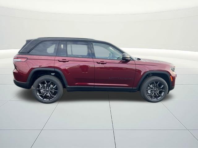 new 2025 Jeep Grand Cherokee car, priced at $49,485