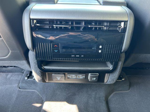 new 2025 Jeep Wagoneer car, priced at $61,005