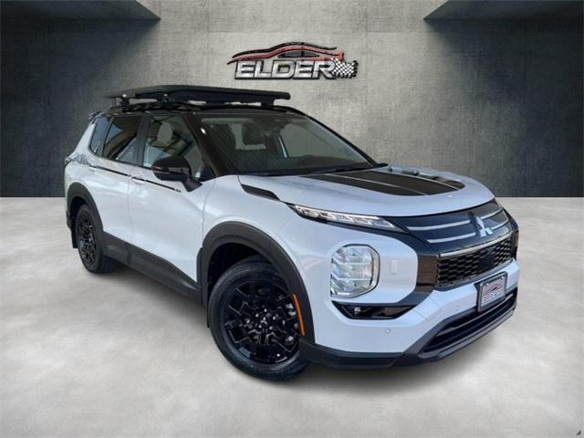 new 2025 Mitsubishi Outlander car, priced at $48,755