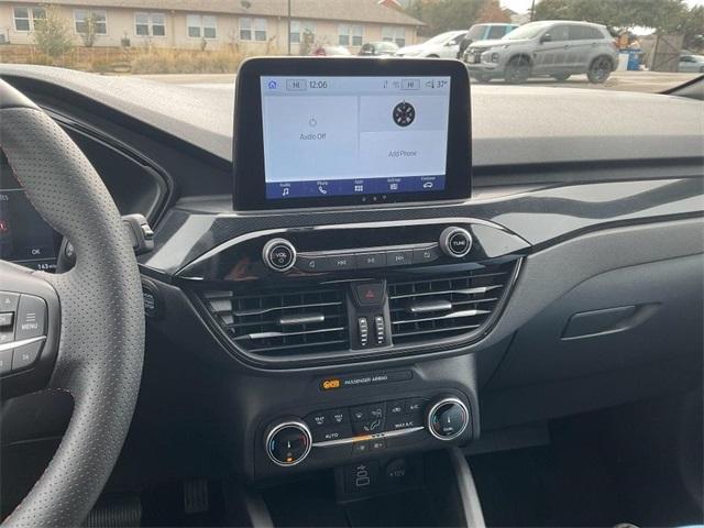 used 2025 Ford Escape car, priced at $23,900