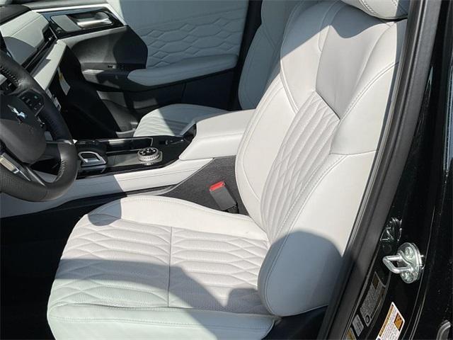 new 2025 Mitsubishi Outlander PHEV car, priced at $55,705