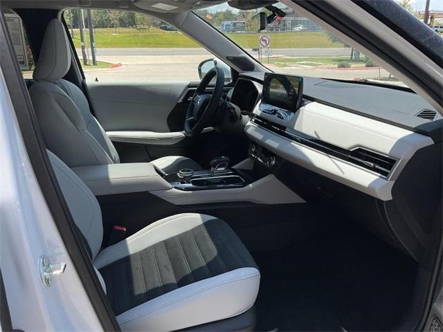 new 2026 Mitsubishi Outlander car, priced at $43,580