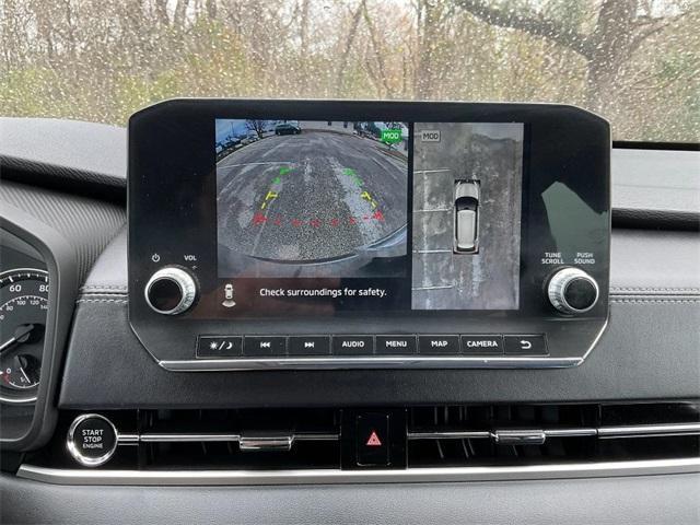 used 2022 Mitsubishi Outlander car, priced at $20,000