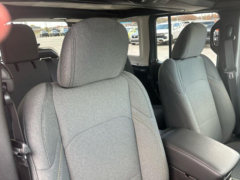 new 2026 Jeep Wrangler car, priced at $46,990