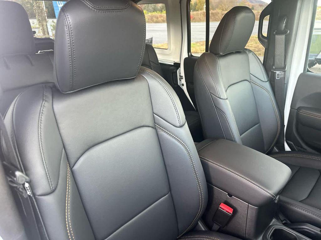 new 2026 Jeep Wrangler car, priced at $56,485