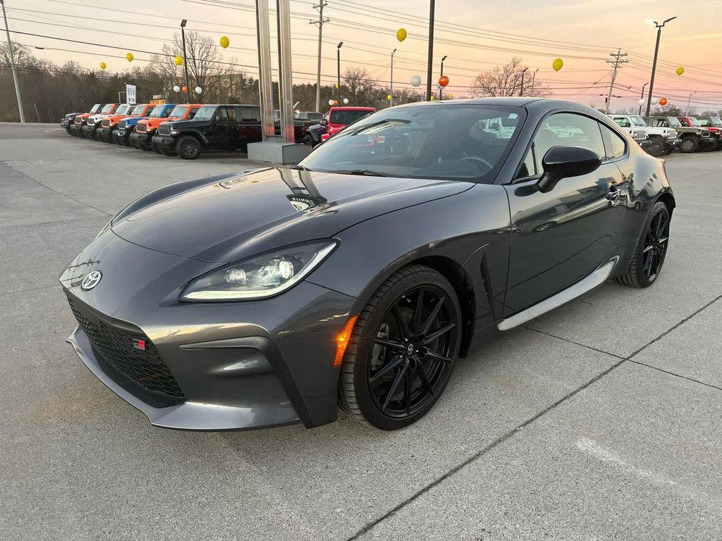 used 2024 Toyota GR86 car, priced at $32,988