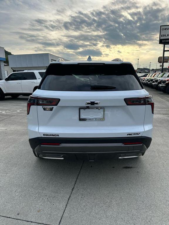 new 2026 Chevrolet Equinox car, priced at $38,995