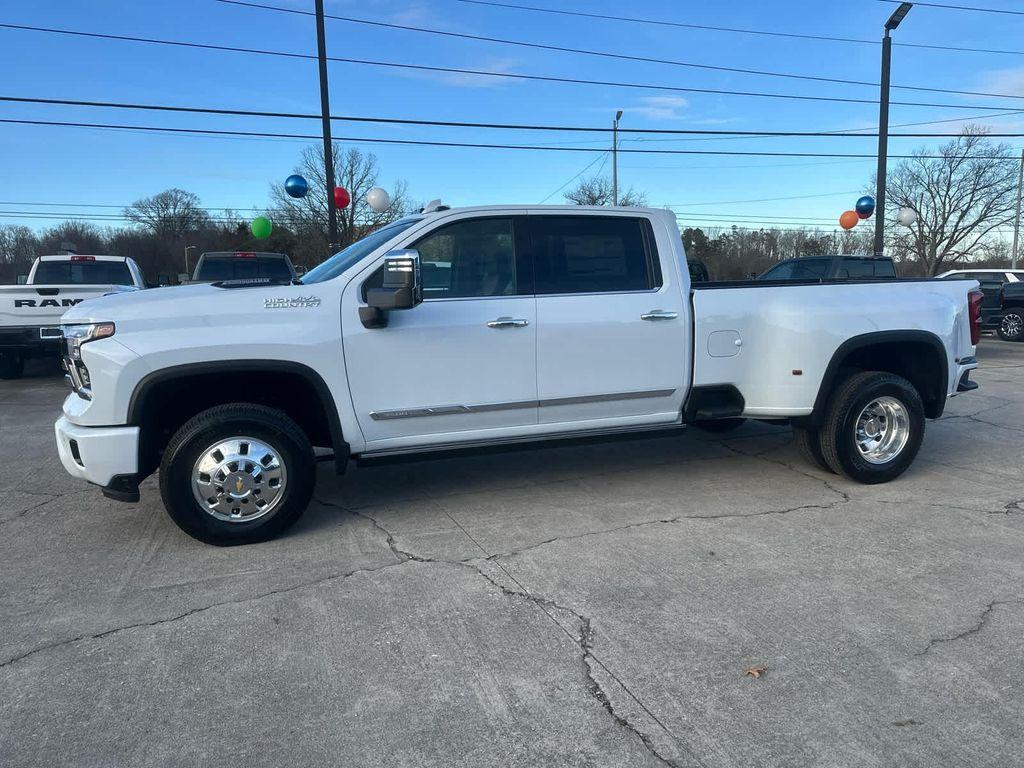 new 2026 Chevrolet Silverado 3500 car, priced at $92,410